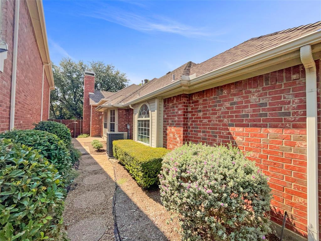 9502 Rodeo Drive Property Photo 27