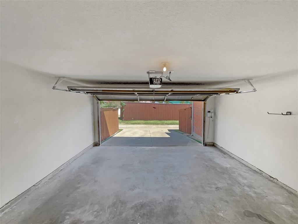 9502 Rodeo Drive Property Photo 30