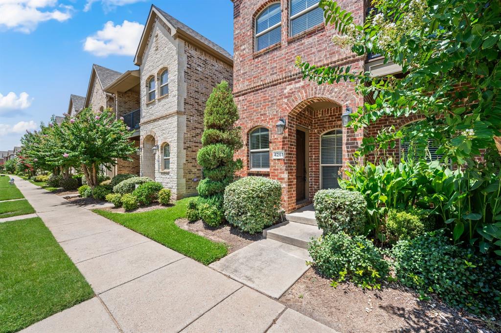 4261 Comanche Drive Property Photo 7