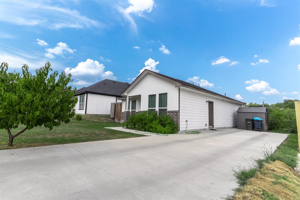 2808 17th Street Property Photo 1