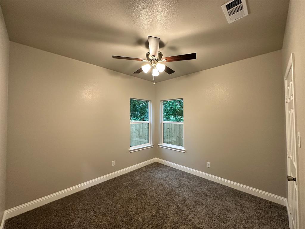 3307 Langford Street Property Photo 6