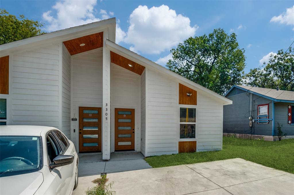 3305 Mineola Street A Property Photo 1