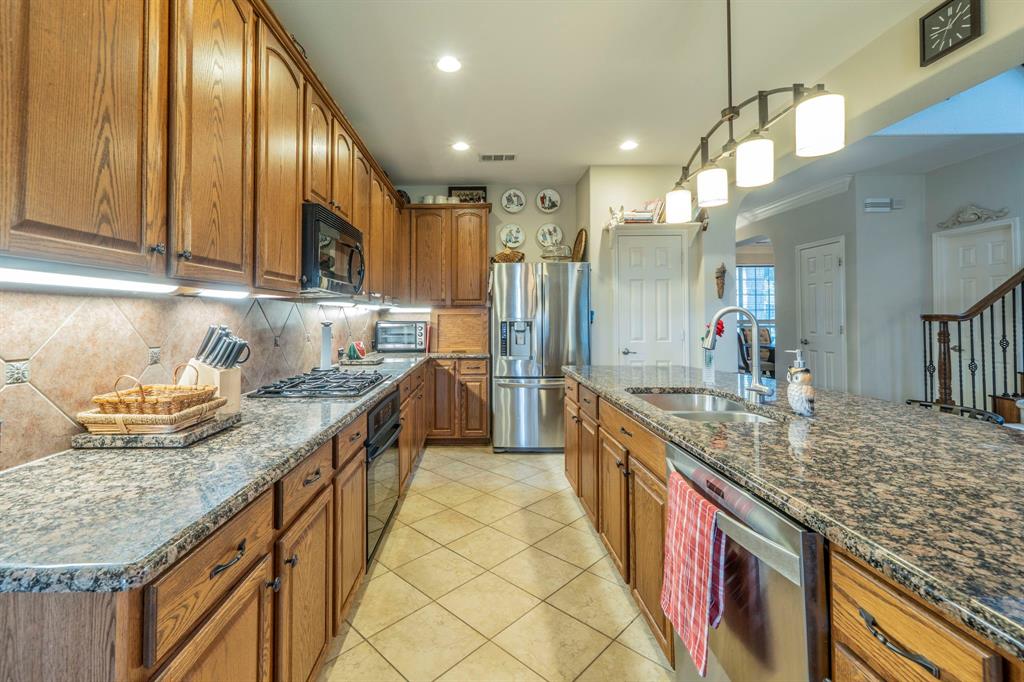 5048 Golden Eagle Drive Property Photo 6