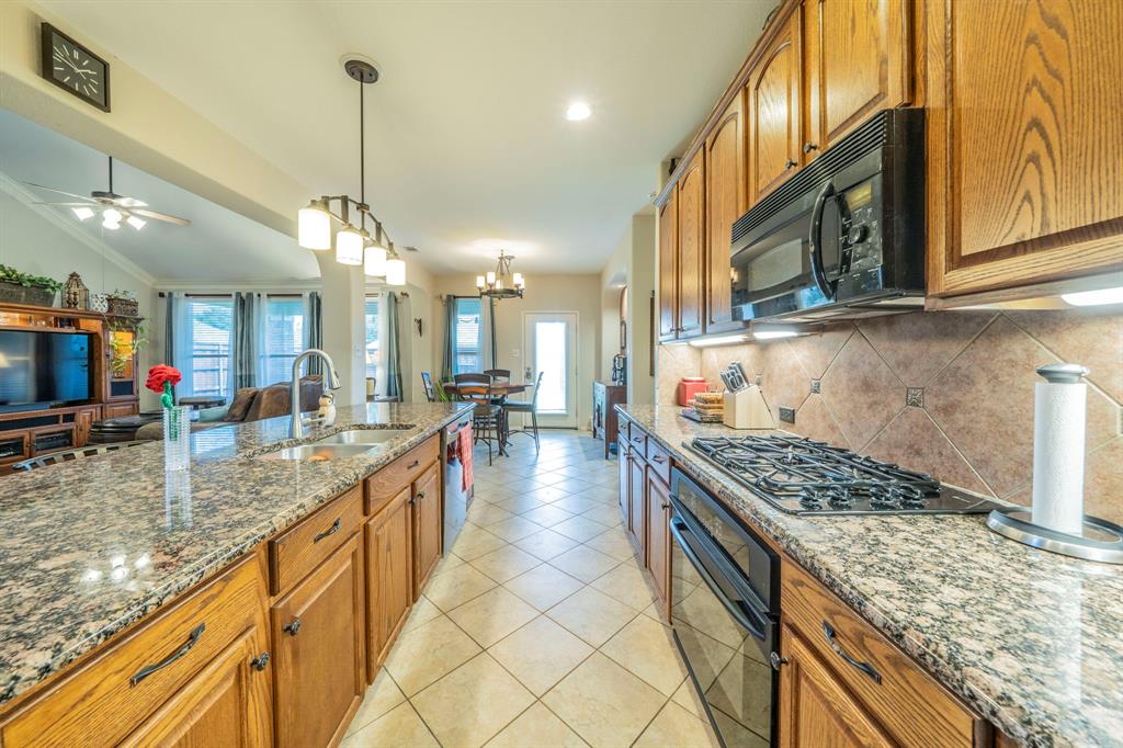 5048 Golden Eagle Drive Property Photo 7