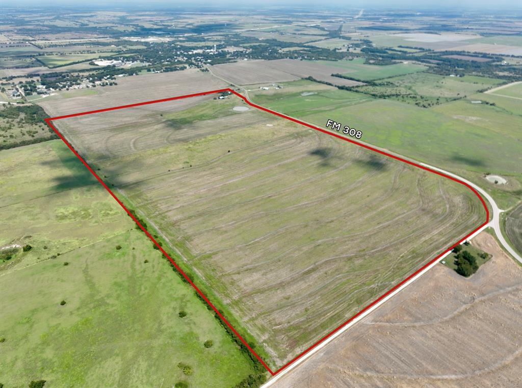 748 S Fm 308 Property Photo 4