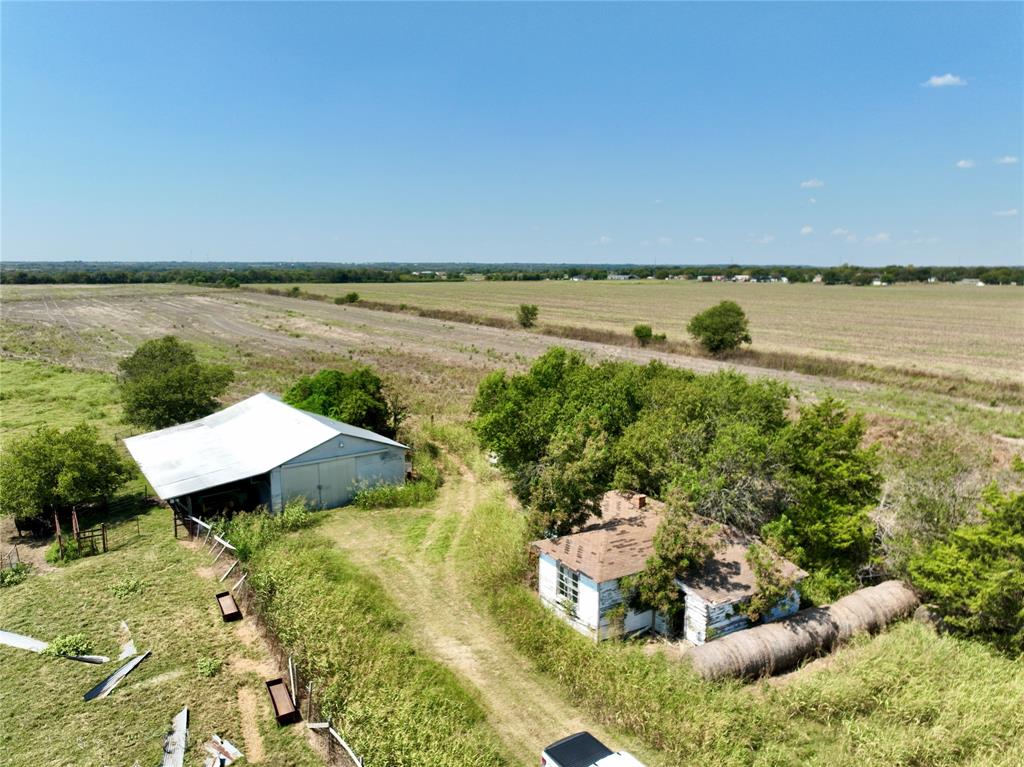 748 S Fm 308 Property Photo 19