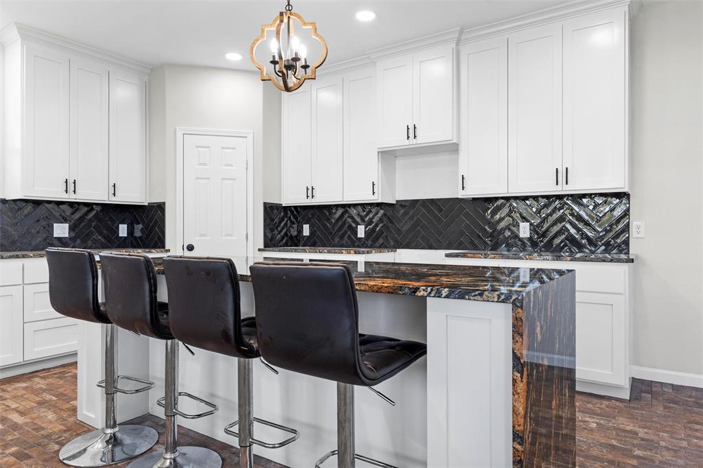 145 129a Property Photo 10