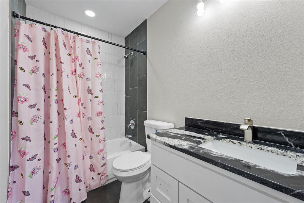 145 129a Property Photo 20