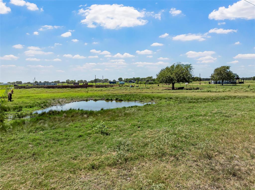 145 129a Property Photo 36