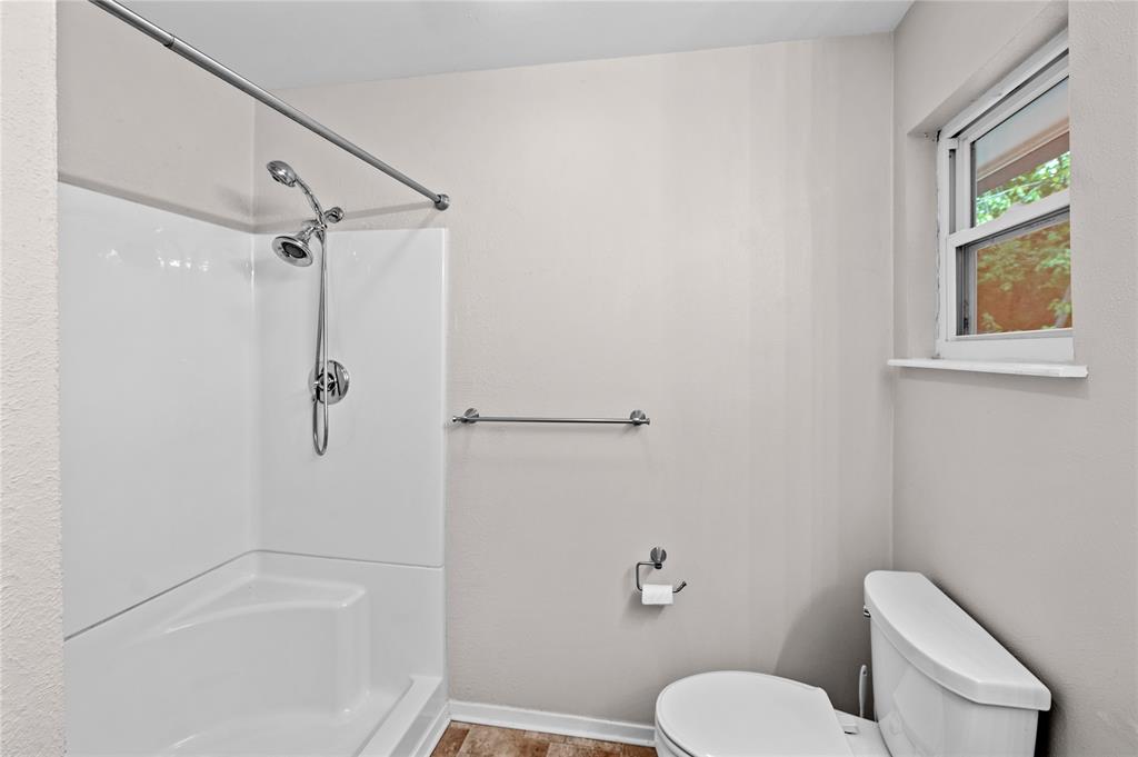 998 County Road 3230 Property Photo 14
