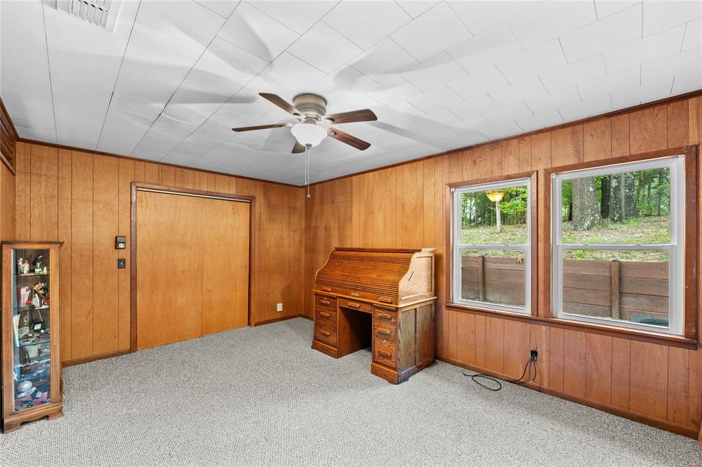 998 County Road 3230 Property Photo 23