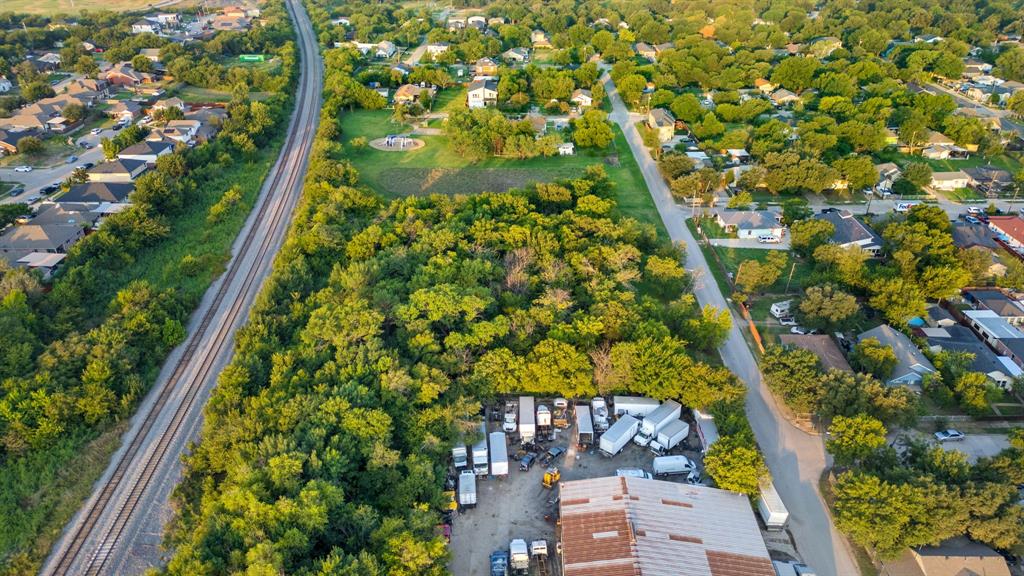 5200 Fitchburg Street Property Photo 4