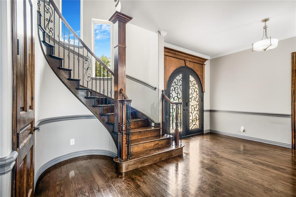 2629 Whispering Oaks Cove Property Photo 3