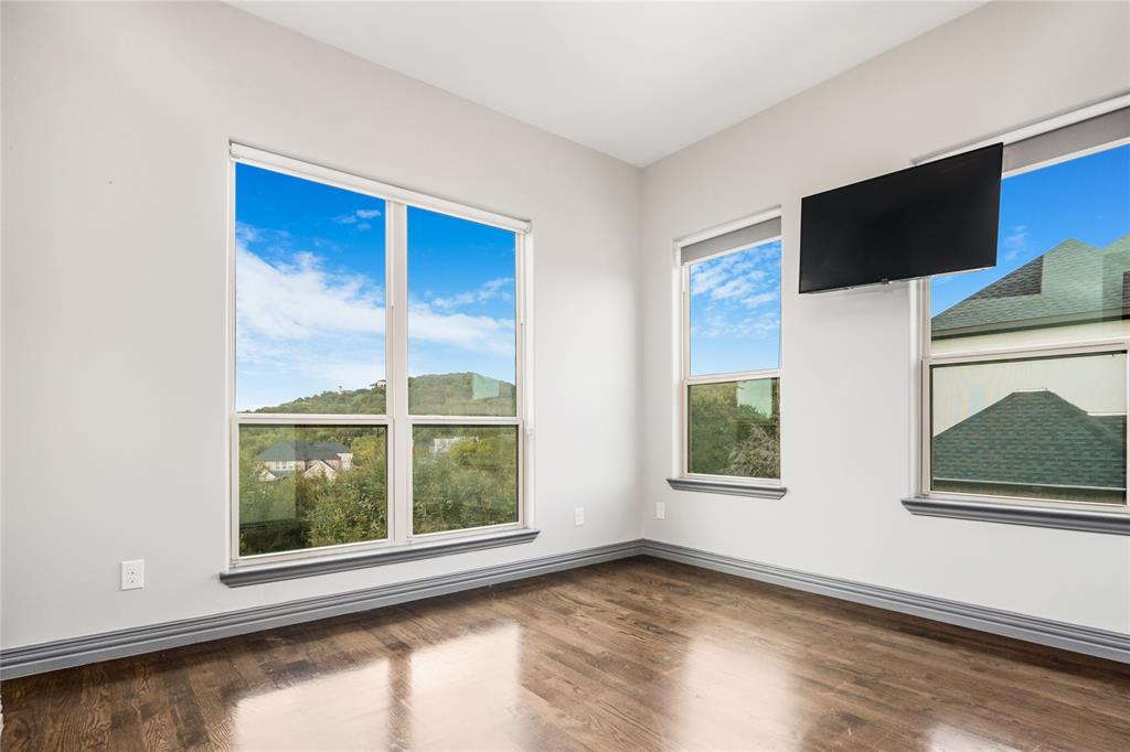 2629 Whispering Oaks Cove Property Photo 16