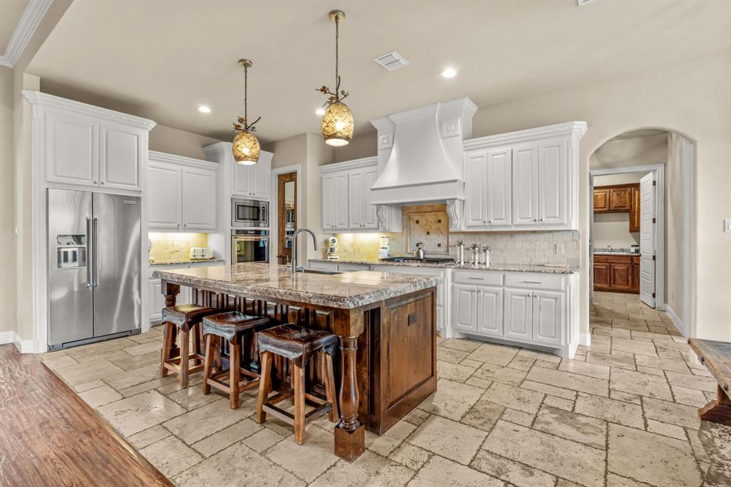 7756 Bella Milano Drive Property Photo 18