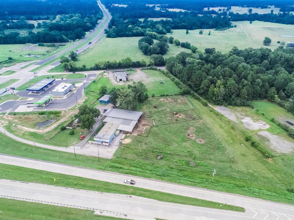 1024 N Us Hwy 59 Property Photo 33
