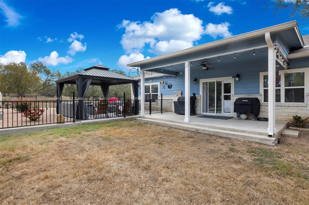 141 Eagle Point Cove Property Photo 28