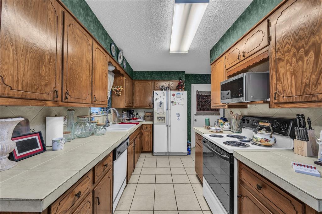 3405 Edna Avenue Property Photo 12