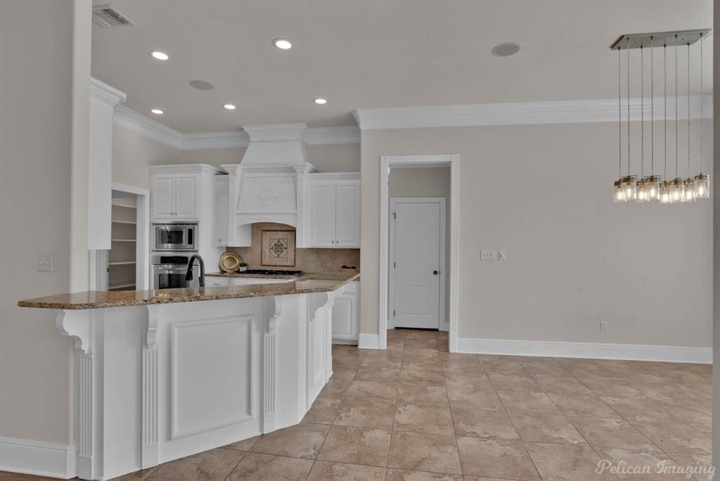 143 Eagle Bend Way Property Photo 7