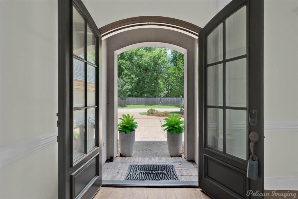 143 Eagle Bend Way Property Photo 9