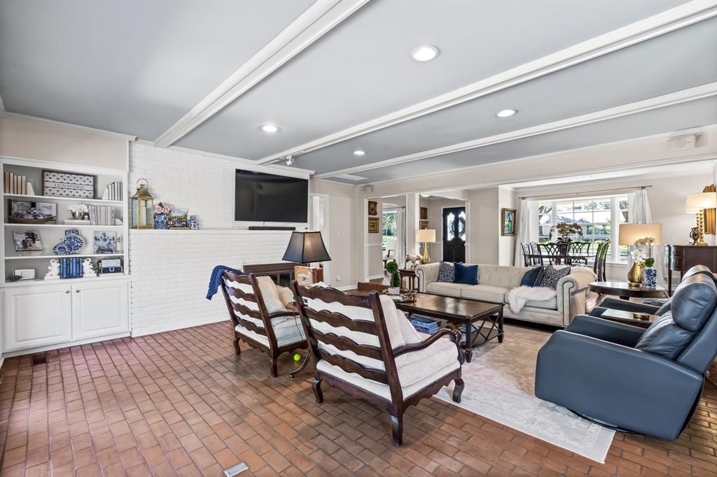 4149 Alta Vista Lane Property Photo 10