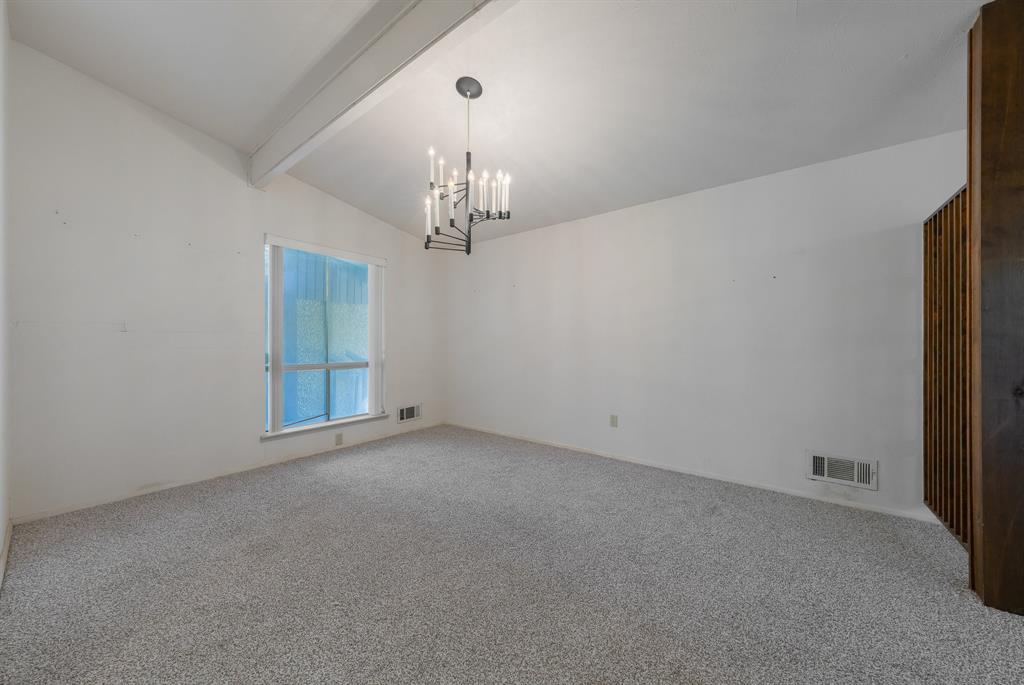 10716 Meadowcliff Lane Property Photo 5