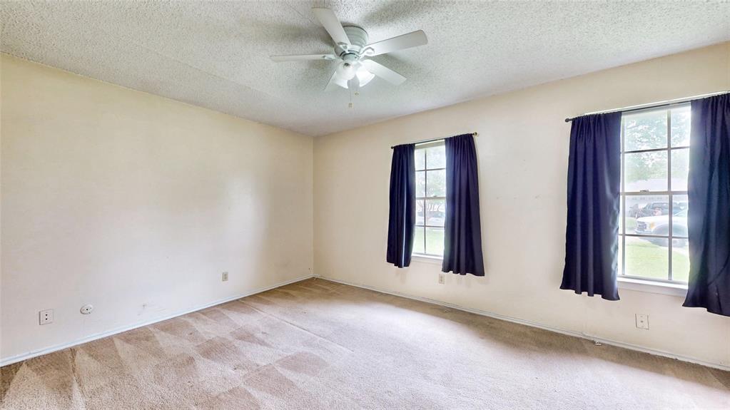 1147 Shadyglen Circle Property Photo 11