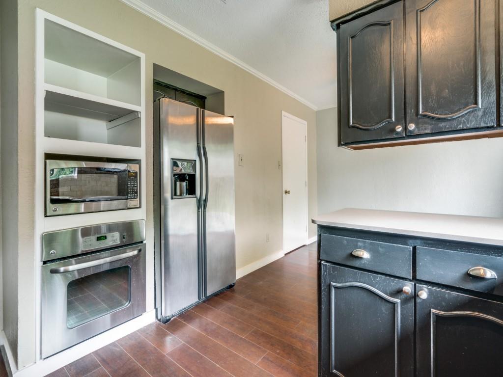 935 Easy Street Property Photo 5