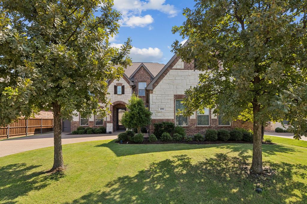 2858 Milsons Point Drive Property Photo 4