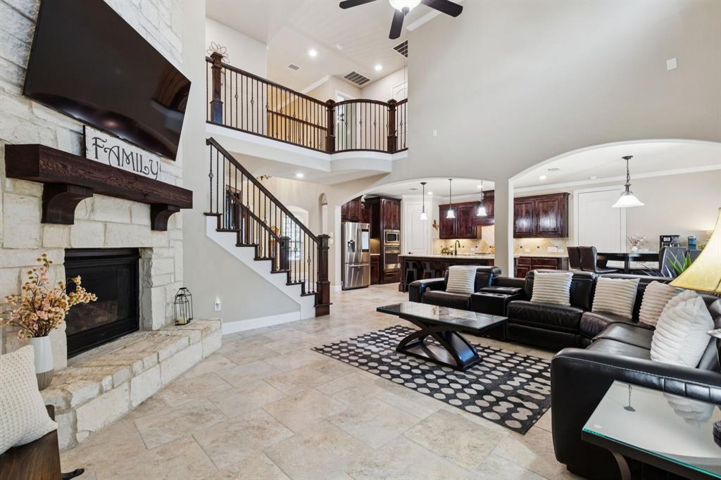 2858 Milsons Point Drive Property Photo 9