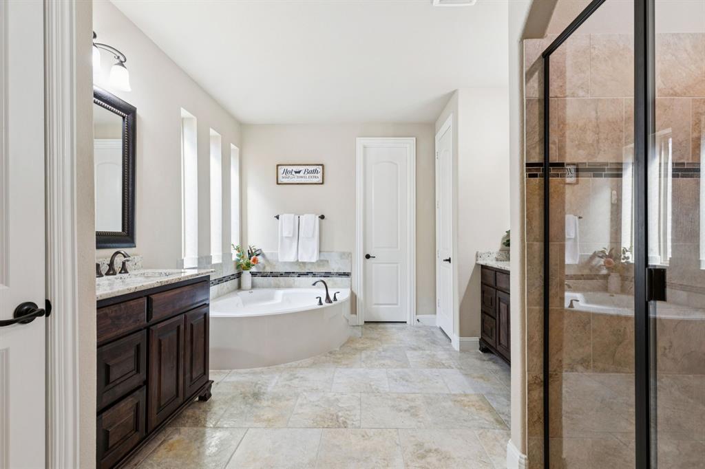 2858 Milsons Point Drive Property Photo 16