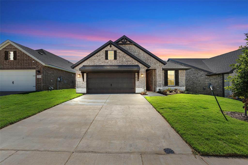 3522 Columbus Street Property Photo 1