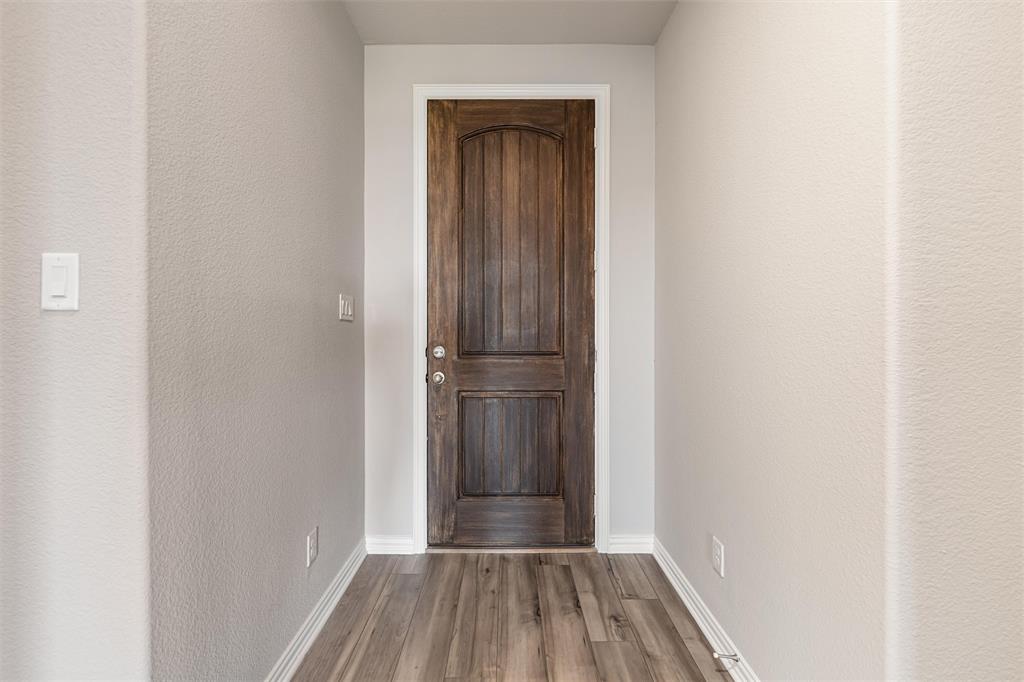 3522 Columbus Street Property Photo 9