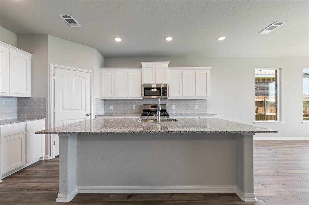 3522 Columbus Street Property Photo 24