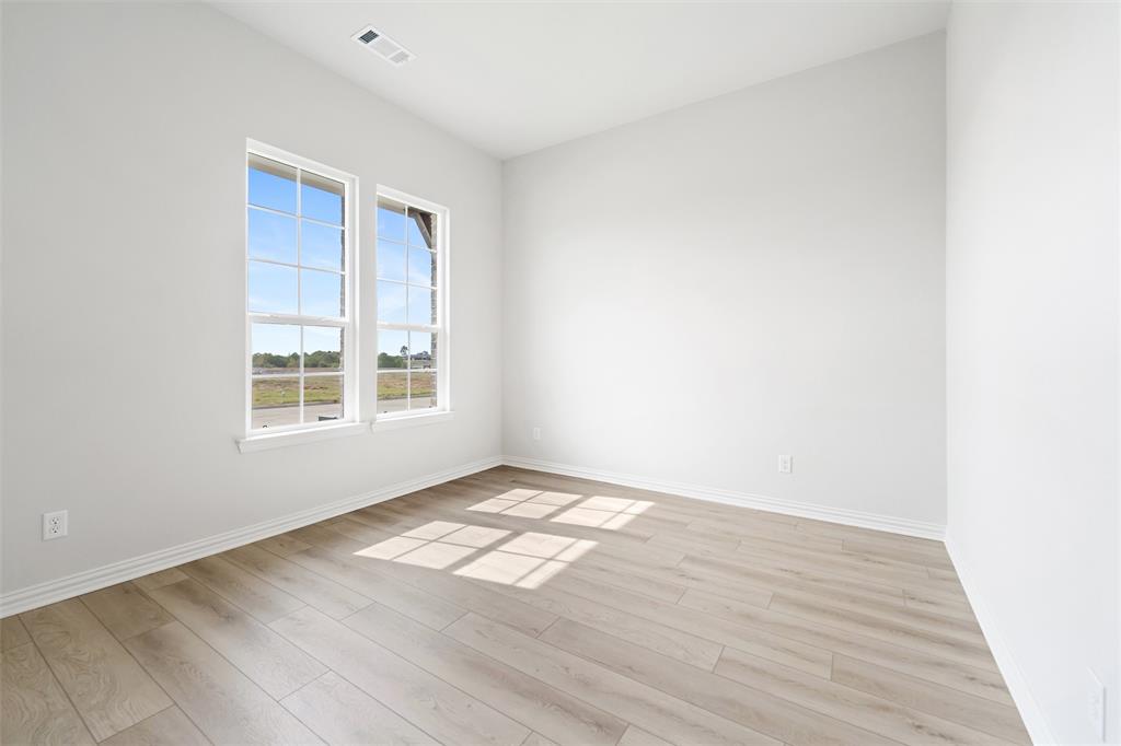 3529 Helena Street Property Photo 10