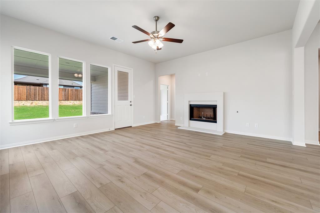 3529 Helena Street Property Photo 19