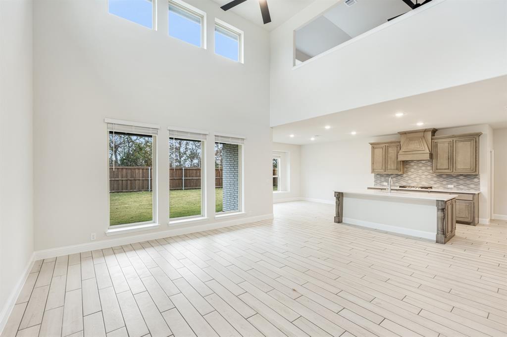 116 Saddlewood Trail Property Photo 12