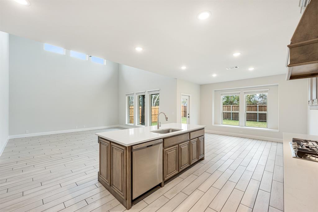 116 Saddlewood Trail Property Photo 17