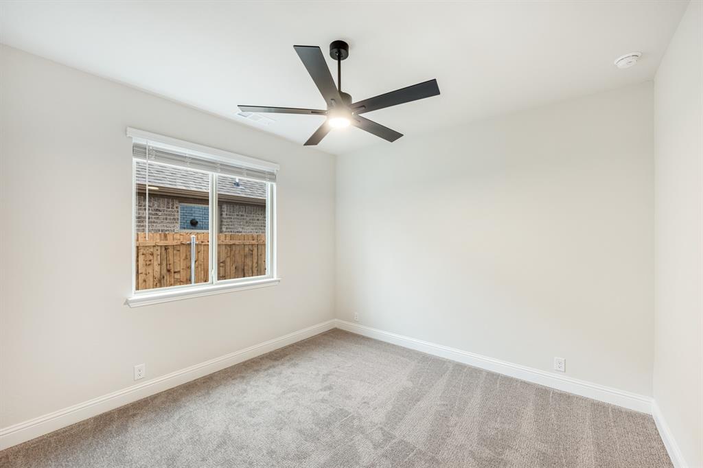 116 Saddlewood Trail Property Photo 23