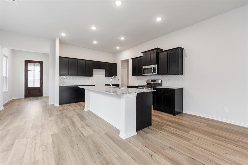 3510 Columbus Street Property Photo 11