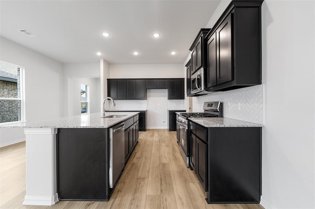 3510 Columbus Street Property Photo 12