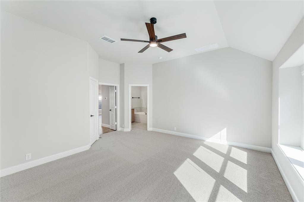 4401 Soaring Star Lane Property Photo 21