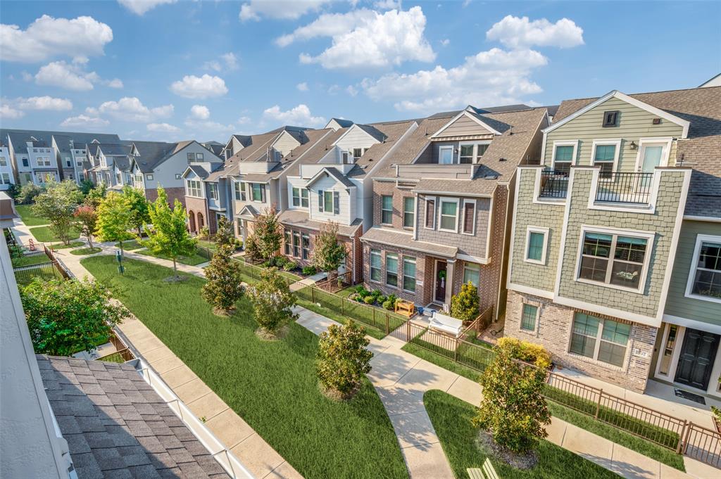 1053 Manacor Lane Property Photo 13