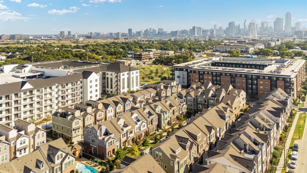 1053 Manacor Lane Property Photo 15