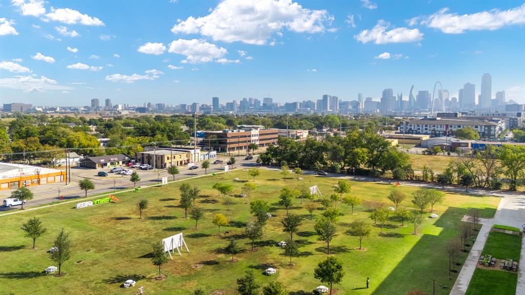 1053 Manacor Lane Property Photo 19