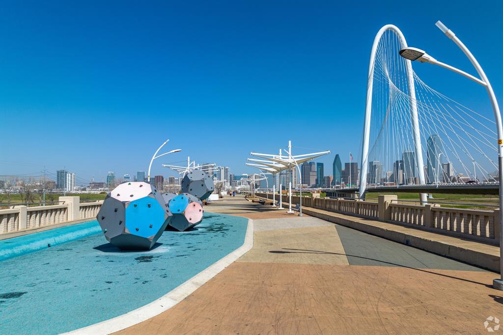 1053 Manacor Lane Property Photo 22