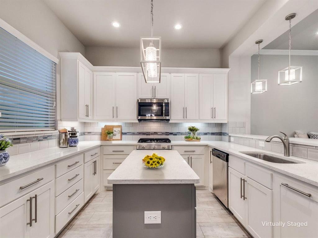 4109 Broadway Avenue Property Photo 1