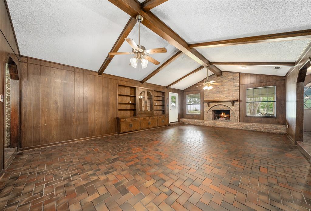 821 E Stegall Road Property Photo 13