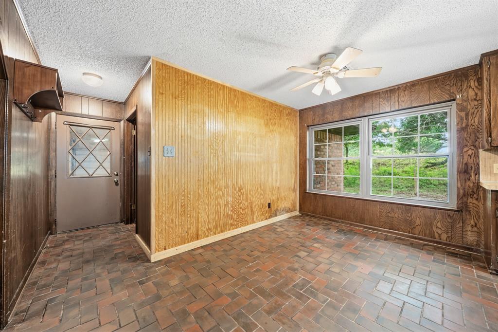 821 E Stegall Road Property Photo 26