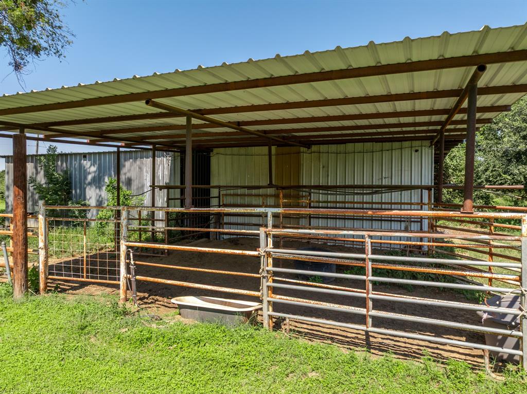 821 E Stegall Road Property Photo 37